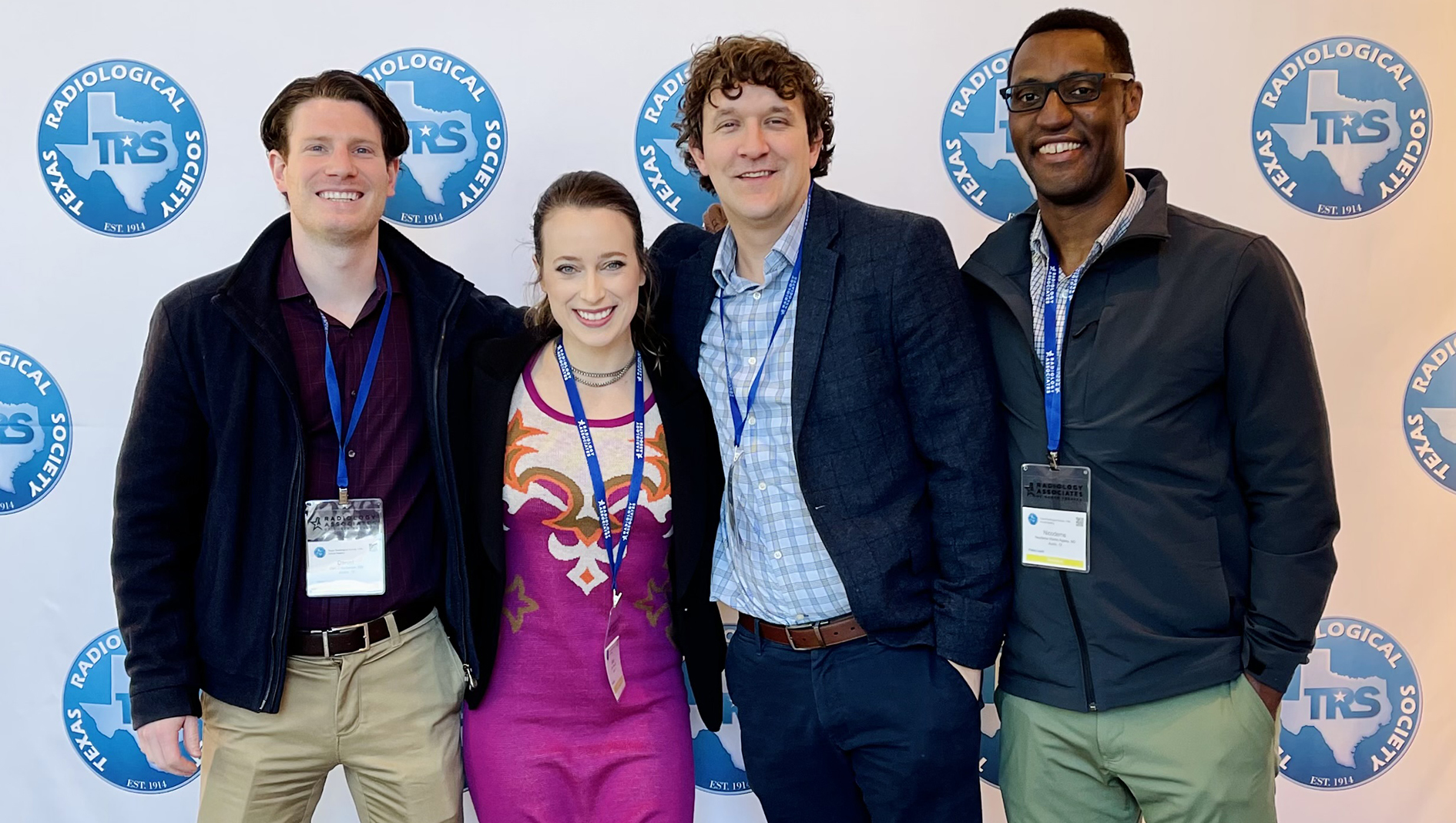 Group photo of the diagnostic radiology residents at a conference